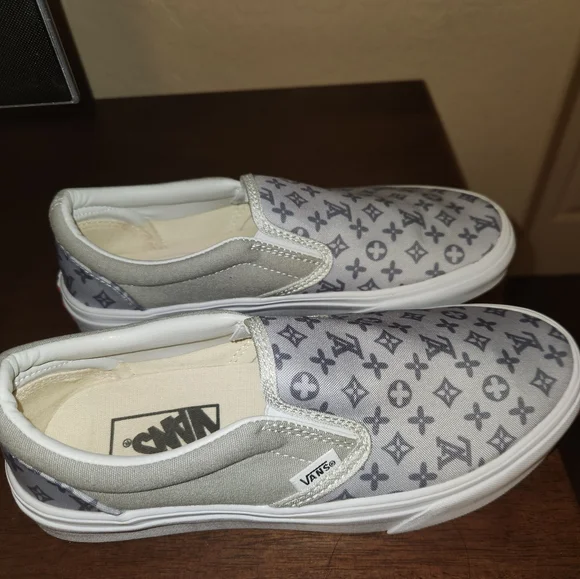 Vans With Custom Monogram - Picture 6 of 8